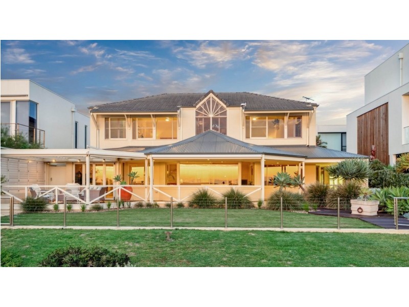 95 Seaview Road, Tennyson SA 5022