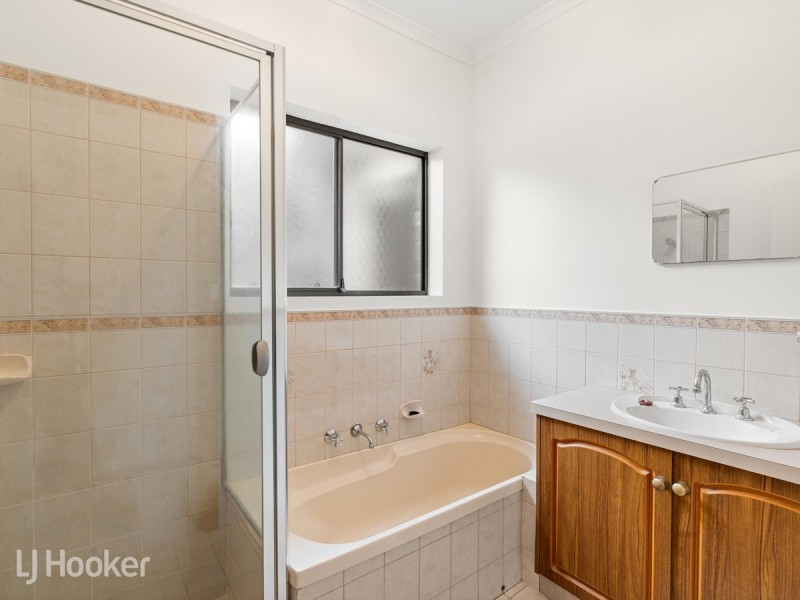 6B Lomman Avenue, Newton SA 5074