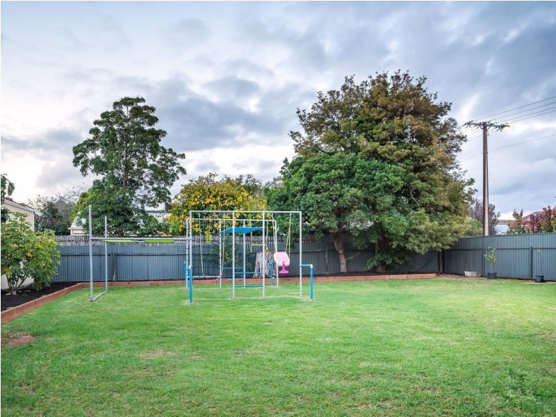8 Welwyn Road, Manningham SA 5086