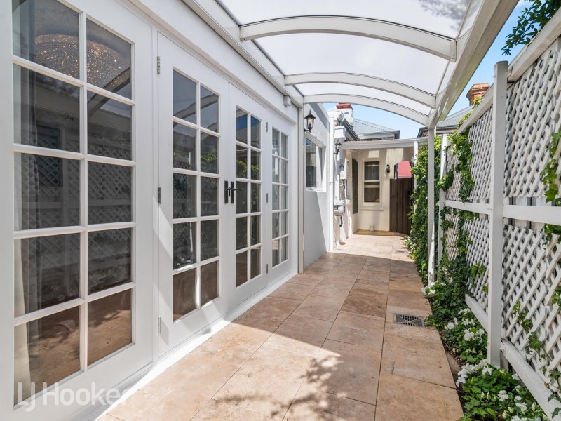 22 Mansfield Street, North Adelaide SA 5006