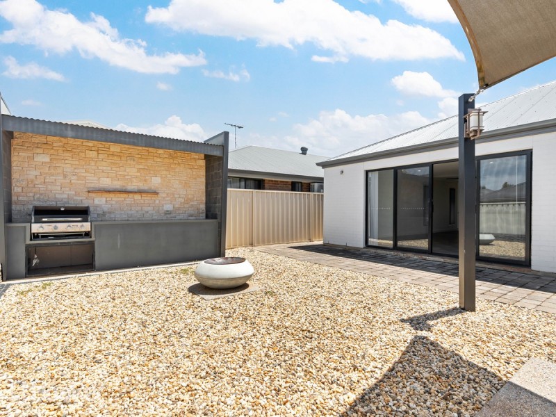 4 Soumada Road, Munno Para SA 5115