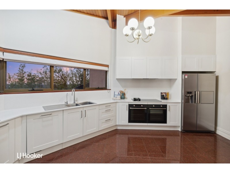 5 Heyes Court, Rostrevor SA 5073