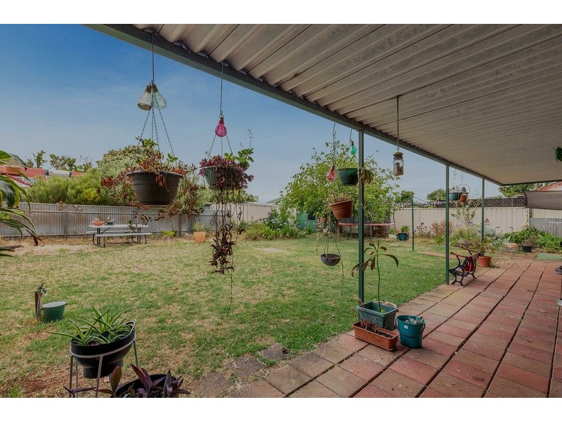 10 Beaminster Road, Elizabeth Park SA 5113