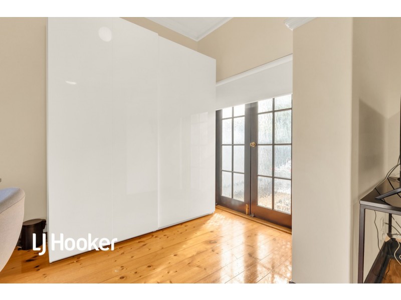 6 Dunstan Avenue, Kensington Park SA 5068