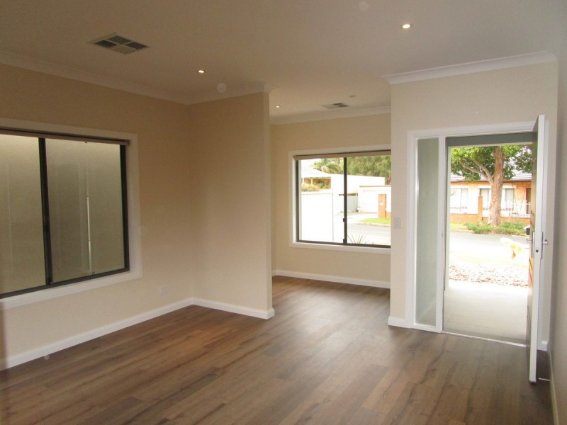 8A Zircon Crescent, Highbury SA 5089