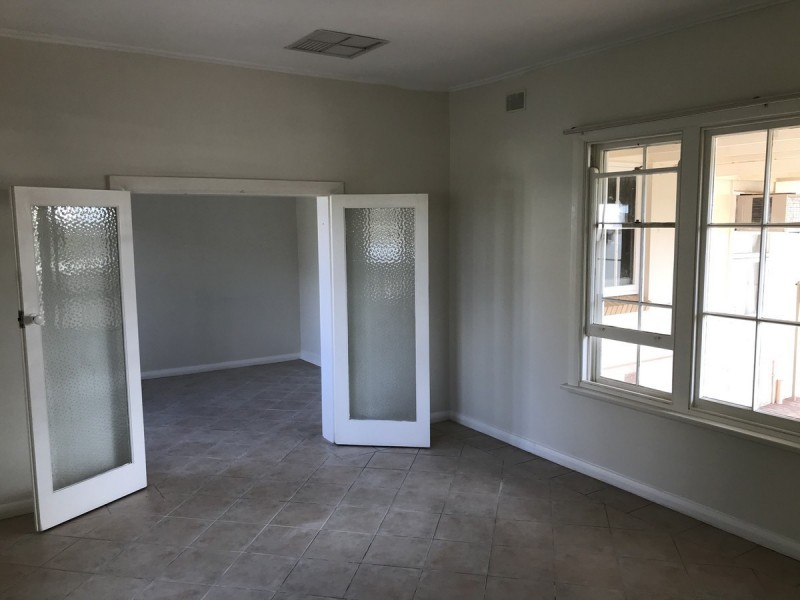 158 lyons Road, Holden Hill SA 5088