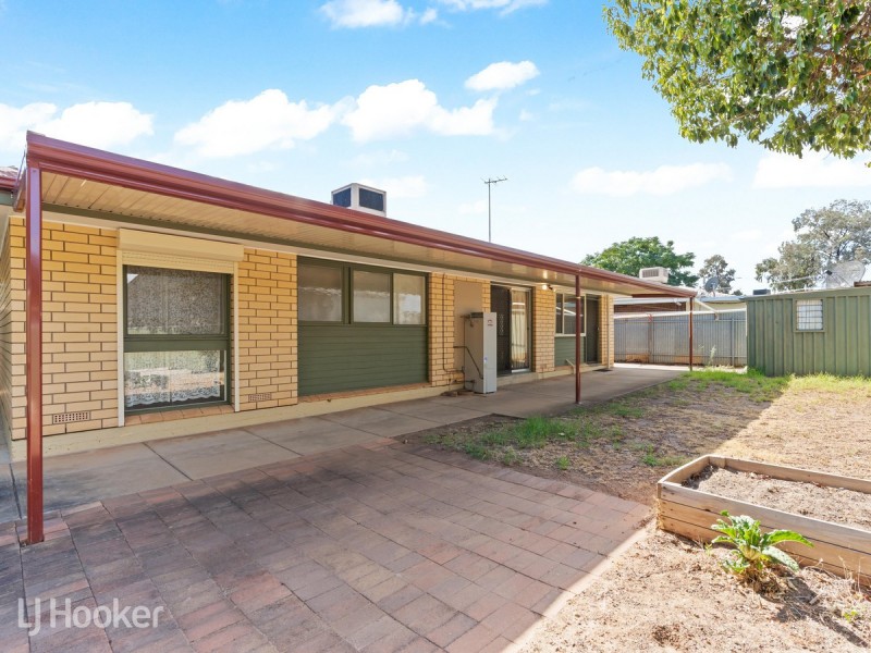 8 Hammond Avenue, Brahma Lodge SA 5109