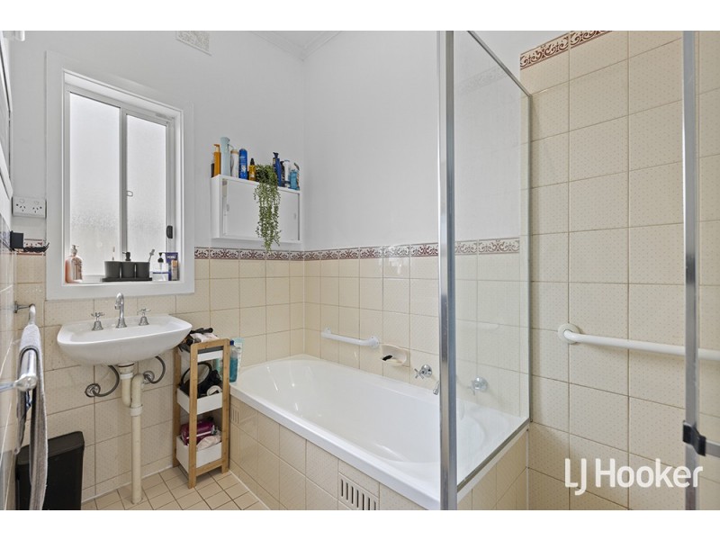 4 Camilla Avenue, Osborne SA 5017