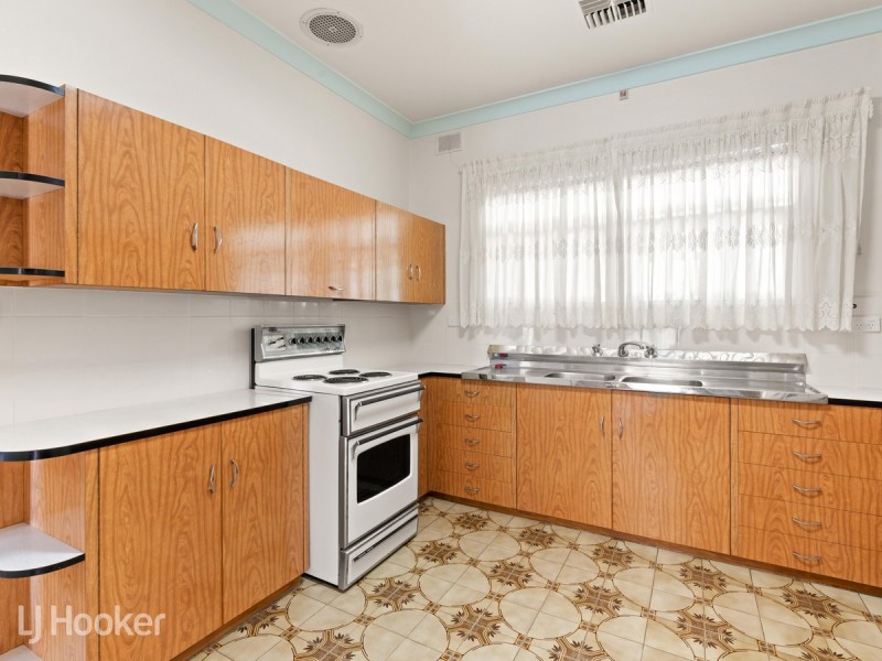 4 Savas Road, Rostrevor SA 5073