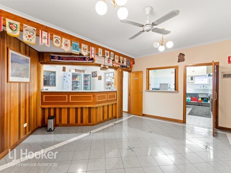 8 Centre Parade, Enfield SA 5085