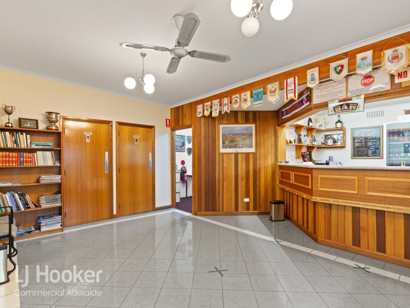 8 Centre Parade, Enfield SA 5085