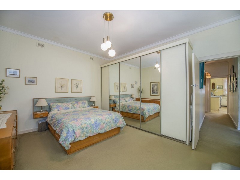 12 Hooking Avenue, Royston Park SA 5070