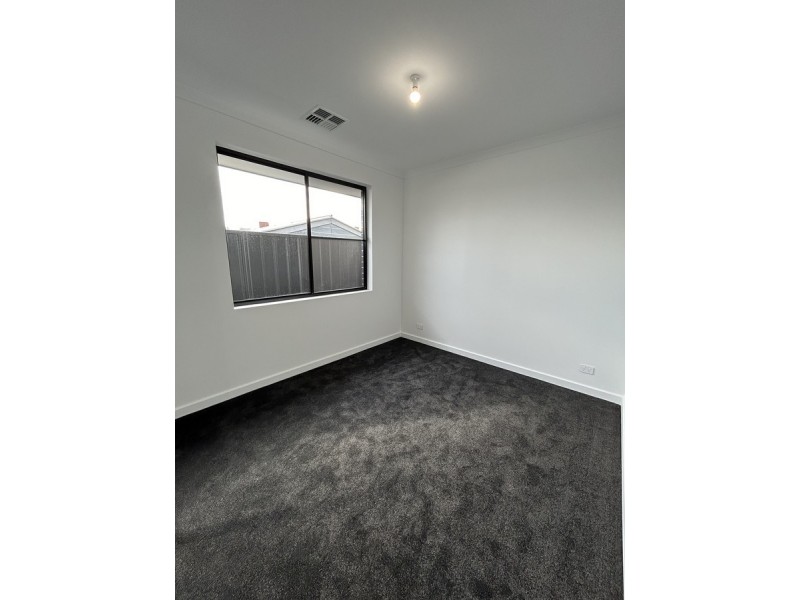 5A Denmead Avenue, Campbelltown SA 5074