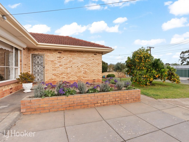 7 Teak Street, Campbelltown SA 5074