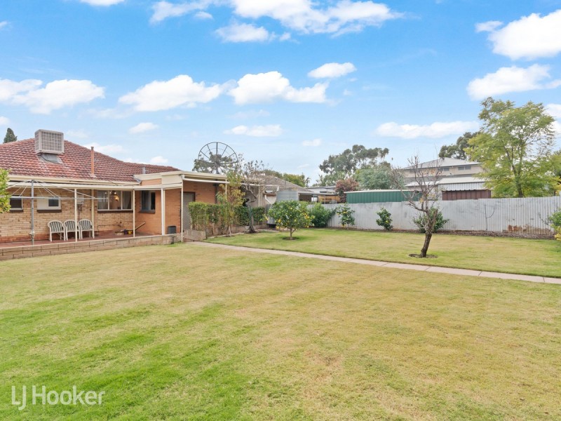 7 Teak Street, Campbelltown SA 5074