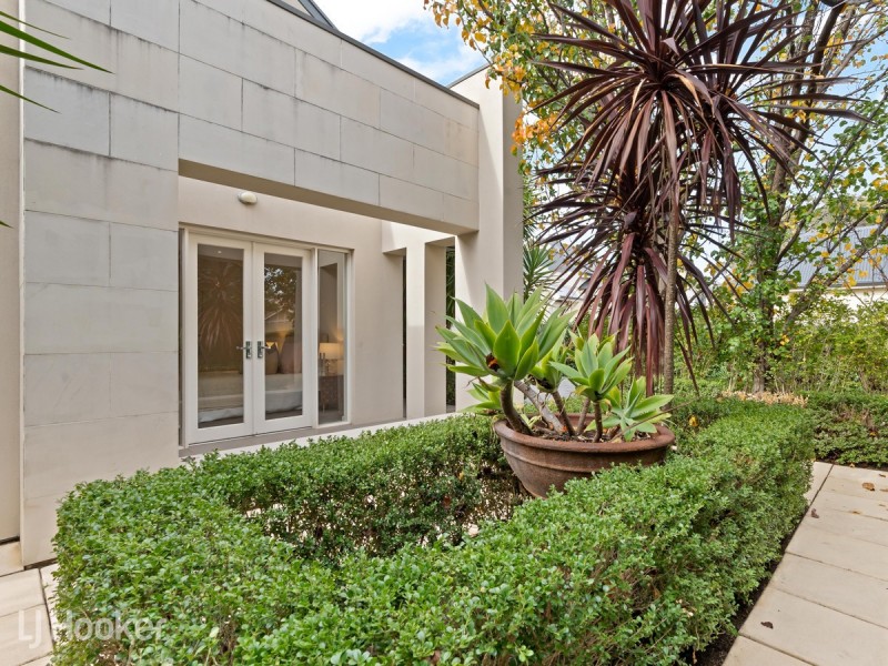 20 Peroomba Avenue, Kensington Gardens SA 5068
