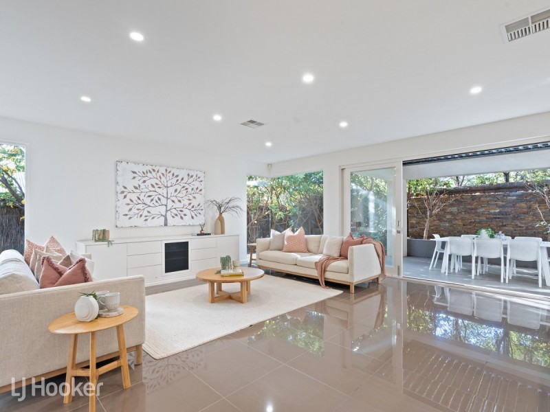 20 Peroomba Avenue, Kensington Gardens SA 5068