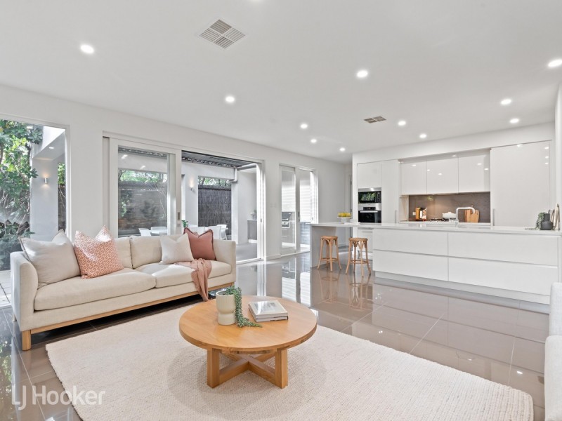 20 Peroomba Avenue, Kensington Gardens SA 5068