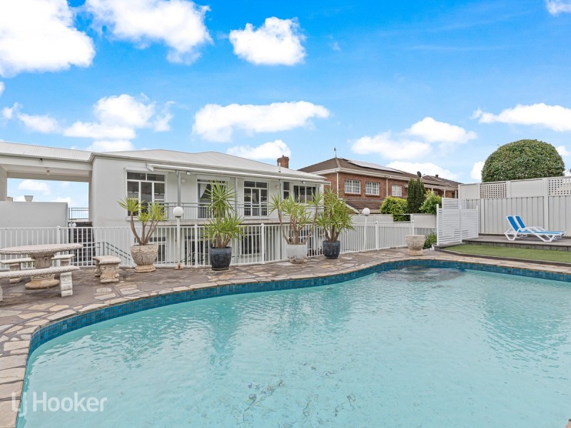 15 Grevillea Avenue, Athelstone SA 5076