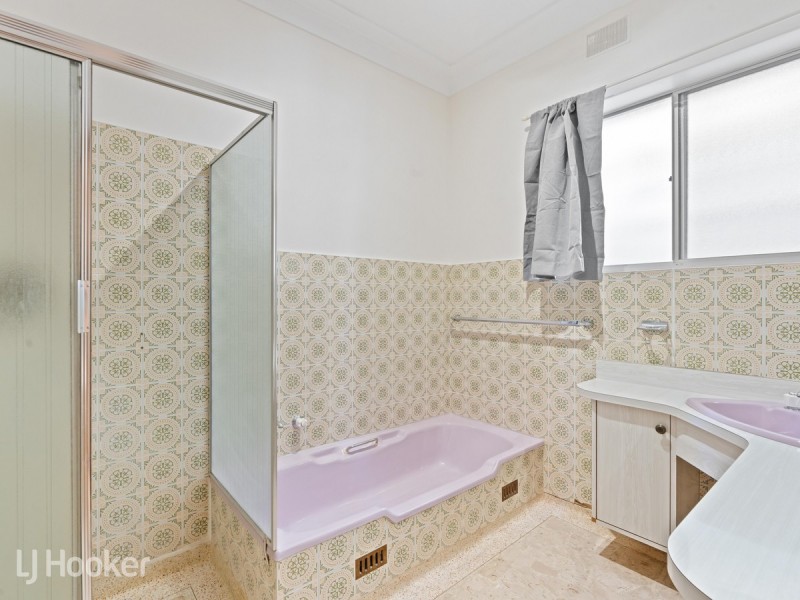 6 Trewren Avenue, Rostrevor SA 5073