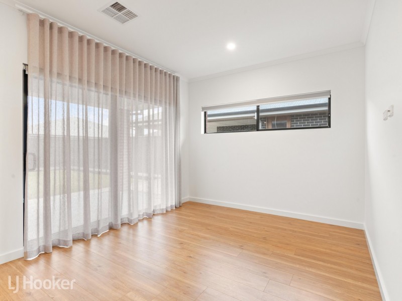 6 Crystal Court, Angle Vale SA 5117