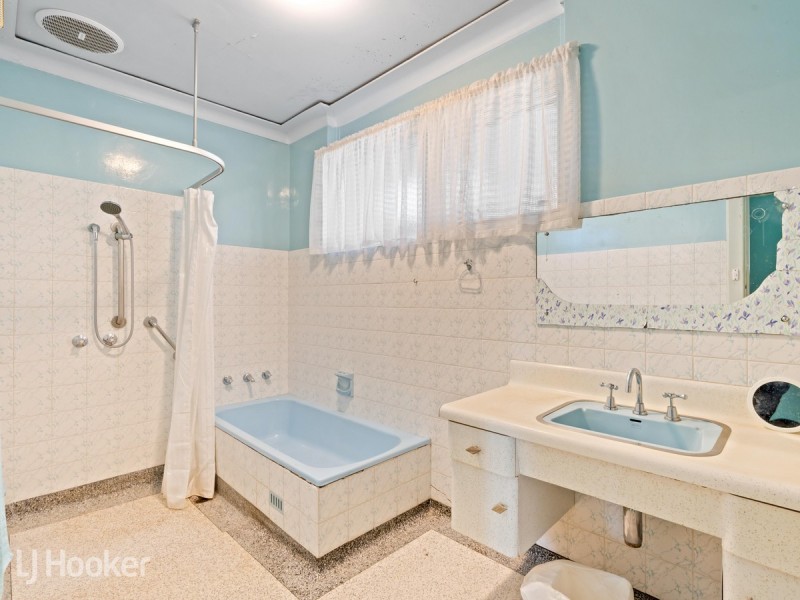 16 Karri Drive, Dernancourt SA 5075