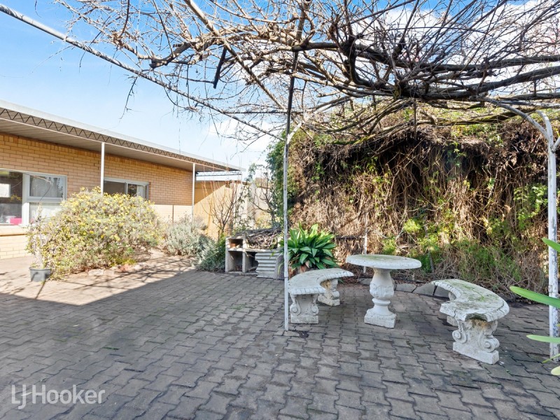 16 Karri Drive, Dernancourt SA 5075