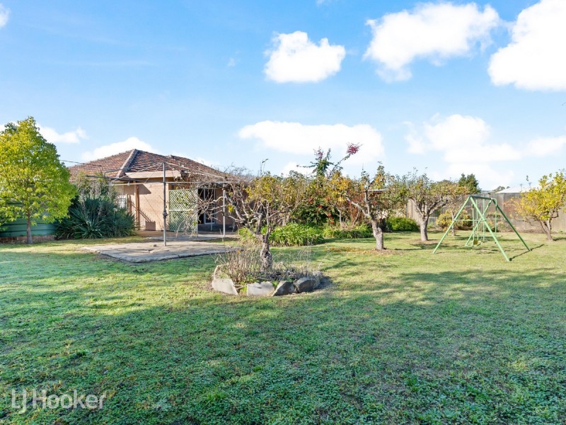 16 Karri Drive, Dernancourt SA 5075