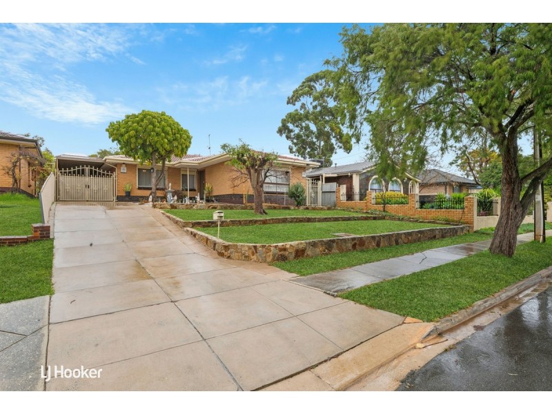 61 Far View Crescent, Ridgehaven SA 5097