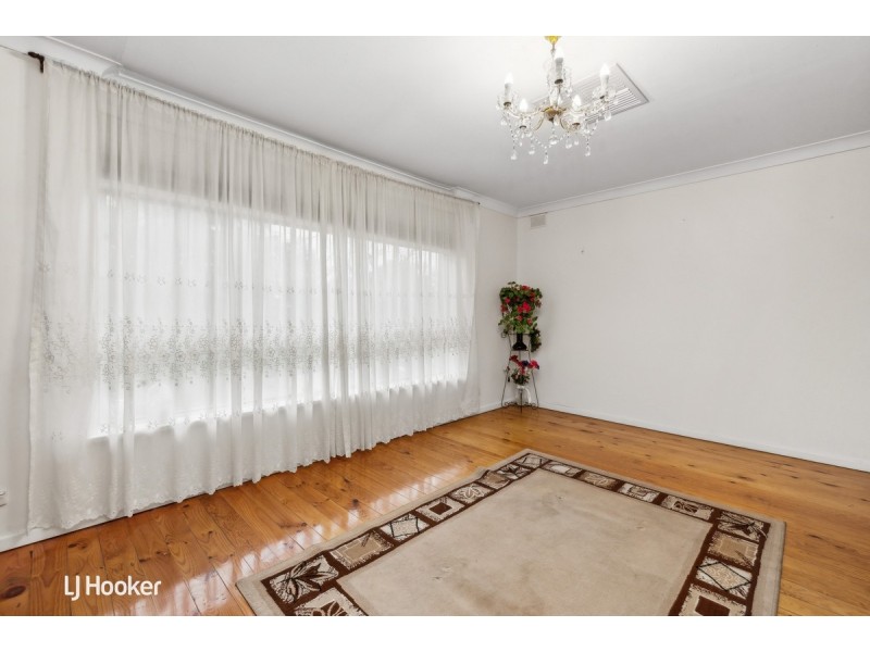 61 Far View Crescent, Ridgehaven SA 5097