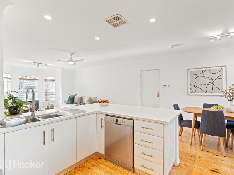 16 Redden Avenue, Felixstow SA 5070