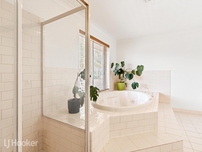 16 Redden Avenue, Felixstow SA 5070