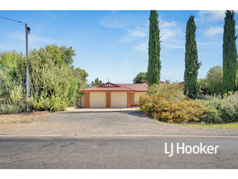 2 Medlow Road, Blakeview SA 5114