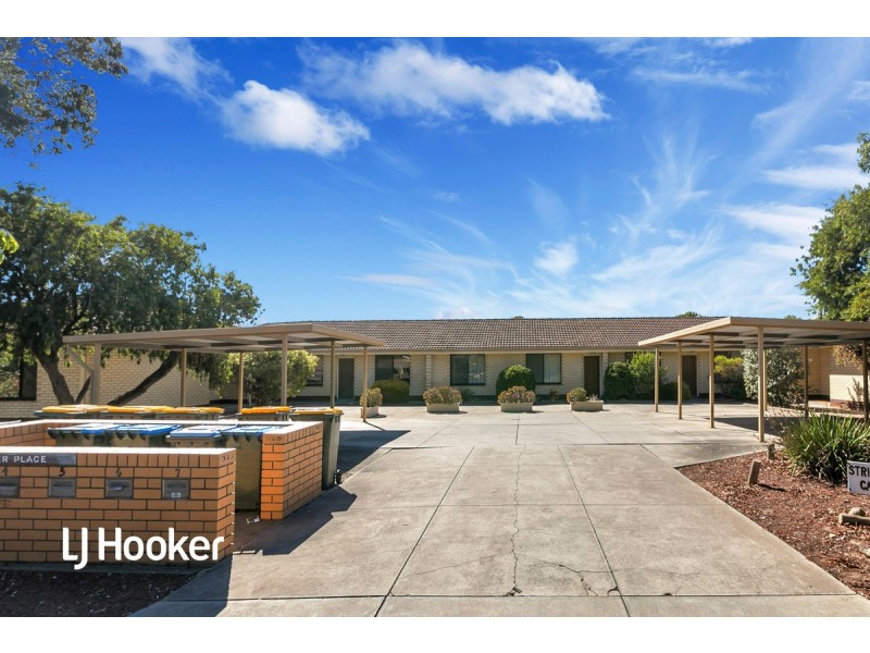 2/1 Peter Place, Campbelltown SA 5074