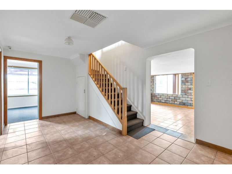 6 Truro Place, Salisbury Heights SA 5109