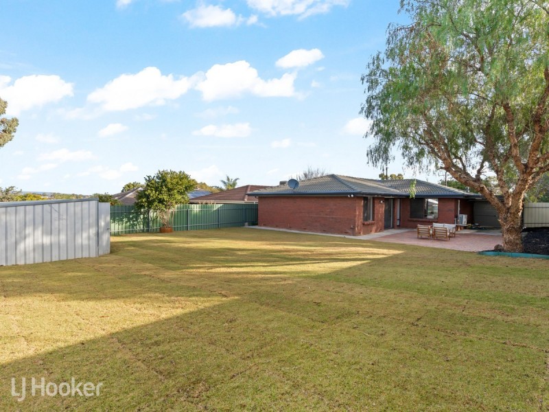 10 Snowy Drive, Valley View SA 5093