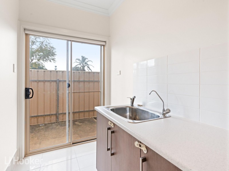 5 Quinn Avenue, Rostrevor SA 5073