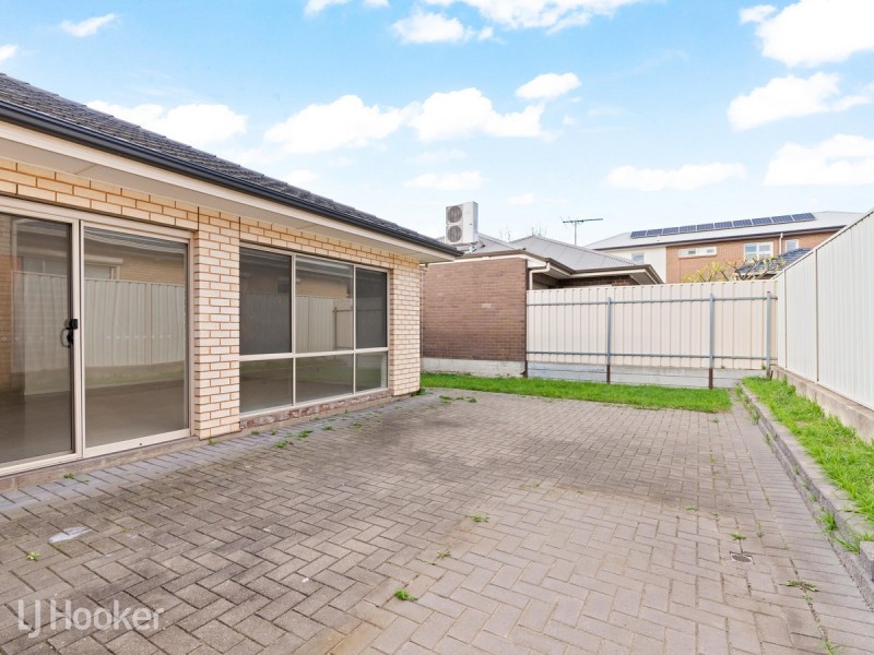 5 Quinn Avenue, Rostrevor SA 5073