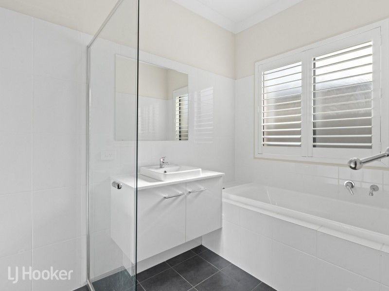 26A Allan Street, Vista SA 5091