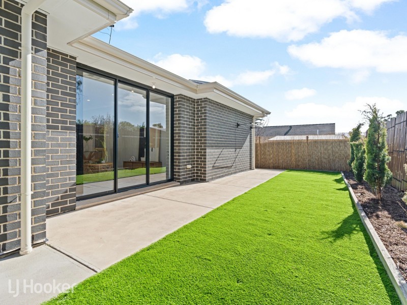 18B Todd Road, Para Hills SA 5096