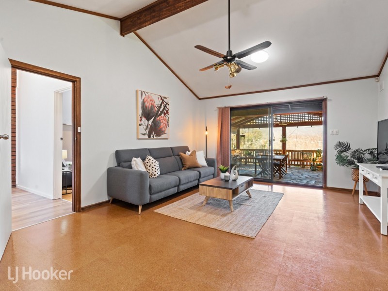 43 Valley View Drive, Highbury SA 5089