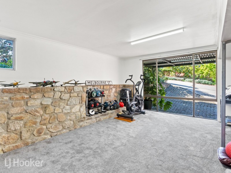 43 Valley View Drive, Highbury SA 5089