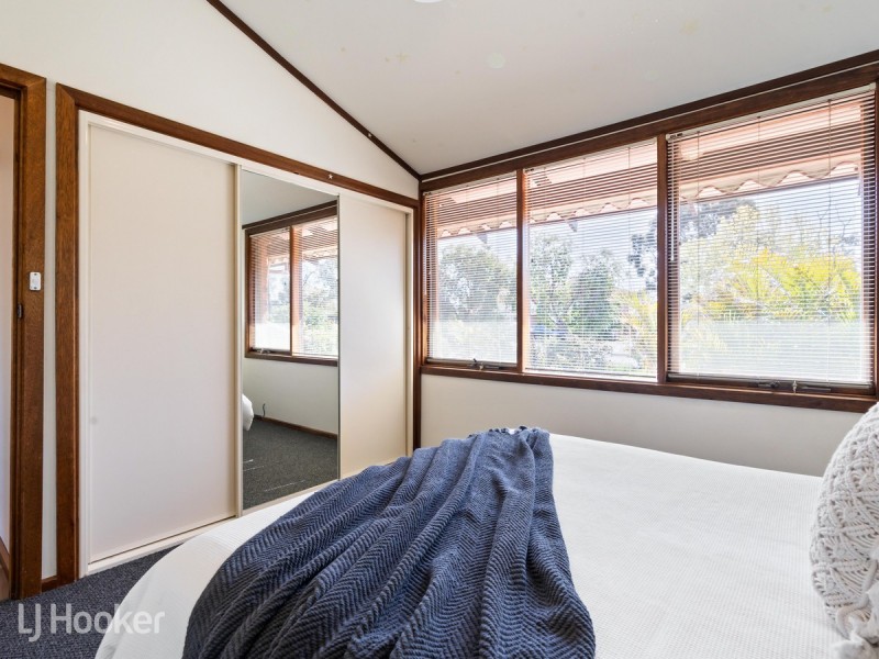 43 Valley View Drive, Highbury SA 5089