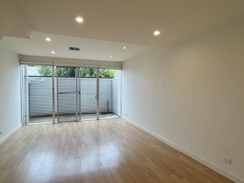 1/1 West Street, Hindmarsh SA 5007