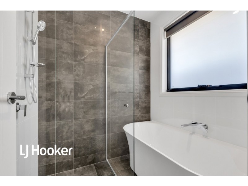 2A Aroona Avenue, Hope Valley SA 5090