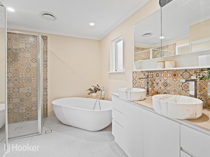 13 Oaklands Avenue, Royston Park SA 5070