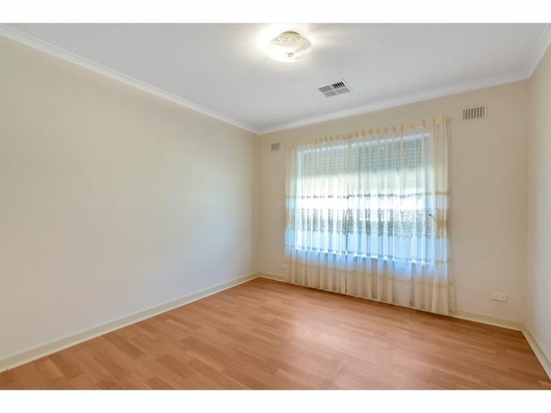57 Cresdee Road, Campbelltown SA 5074