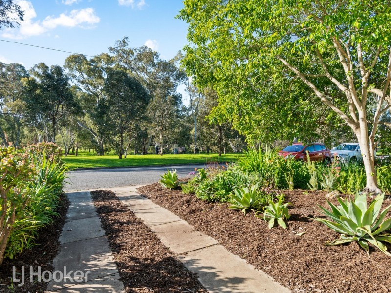 72A Greenglade Drive, Paradise SA 5075