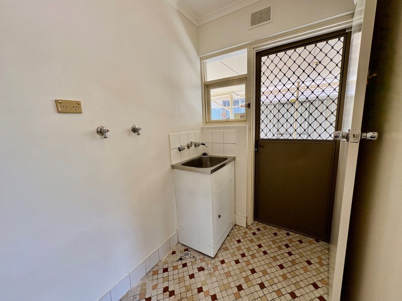 1/52 Newton Road, Campbelltown SA 5074