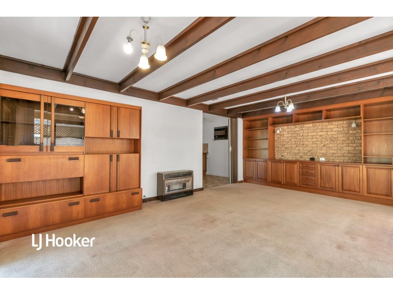 6 Coleridge Crescent, Clearview SA 5085